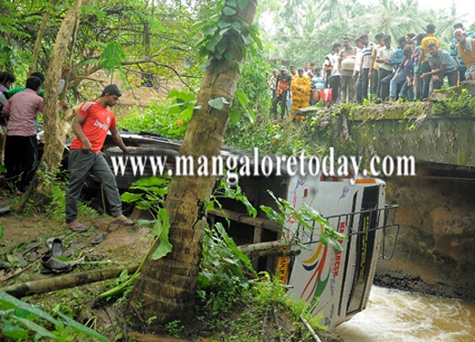 Bus accident13oct 9 2